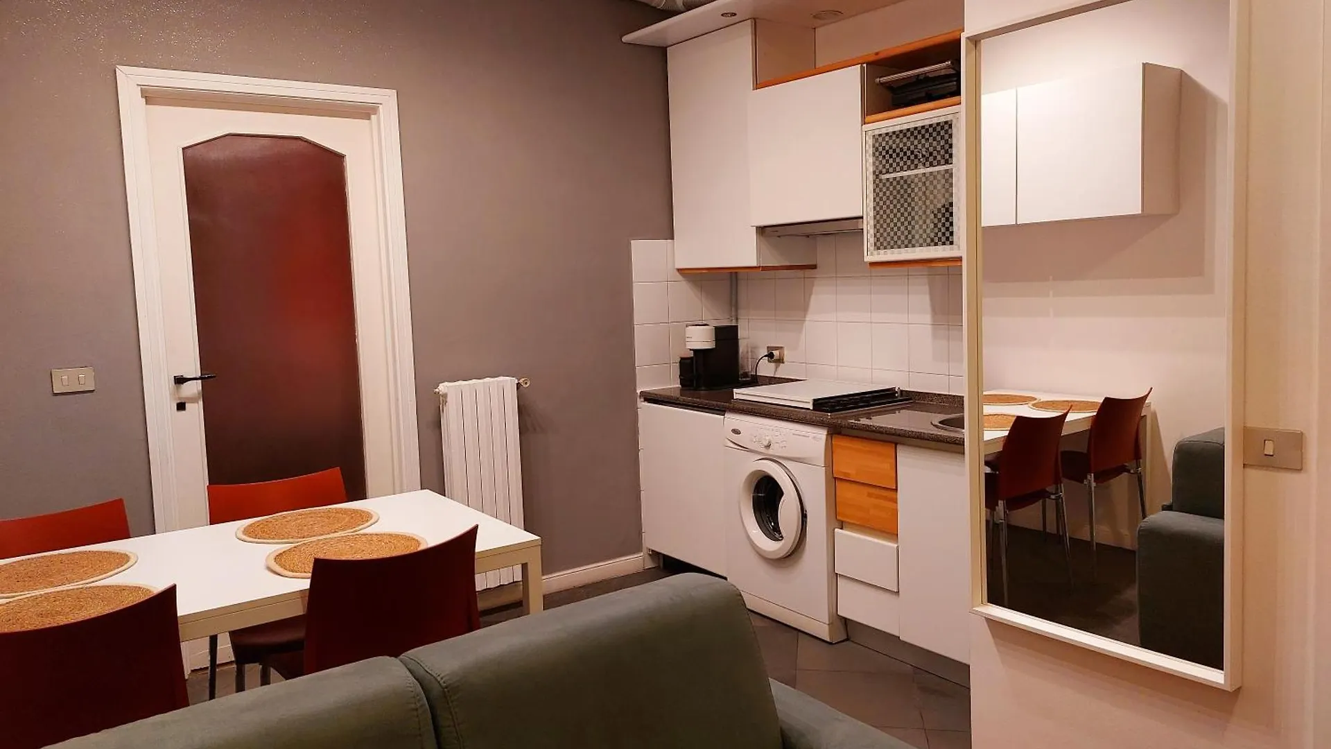Garibaldi Station - L'Isola Che C'E Apartment Milan Italy